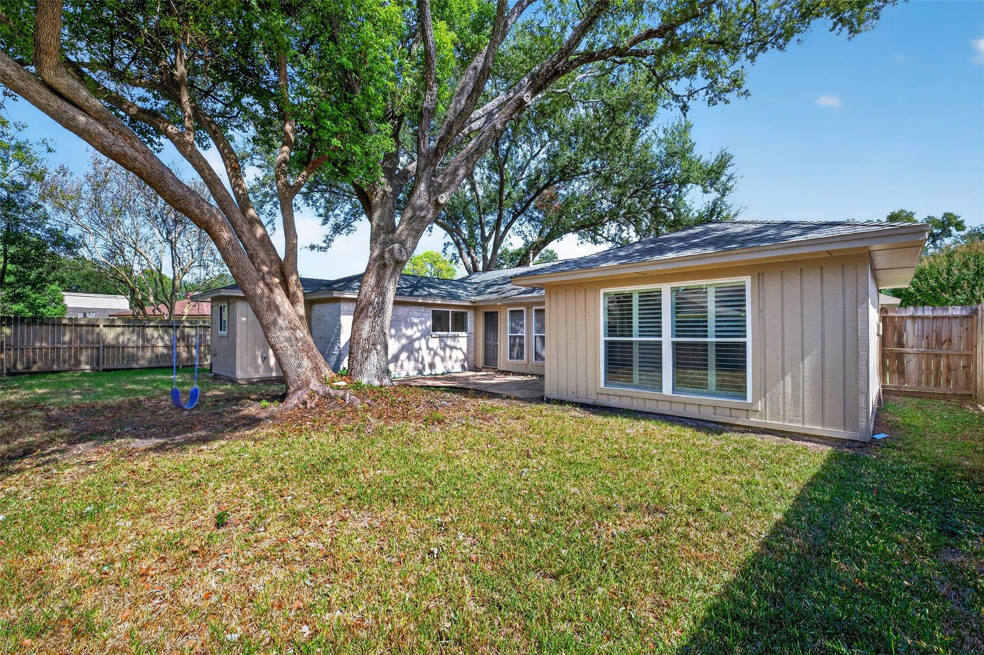 3611 Plum Hollow Drive, Houston, TX 77059 3611 Plum Hollow Drive, Houston, TX 77059