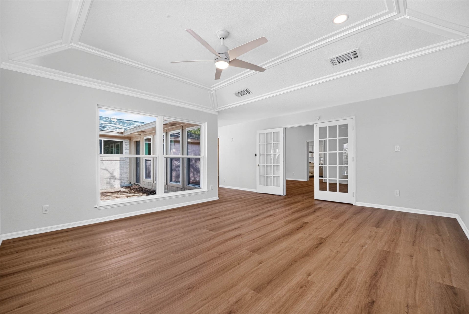 3611 Plum Hollow Drive, Houston, TX 77059 3611 Plum Hollow Drive, Houston, TX 77059