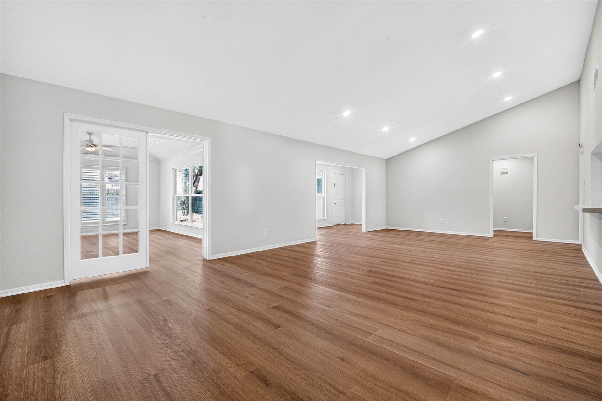 3611 Plum Hollow Drive, Houston, TX 77059 3611 Plum Hollow Drive, Houston, TX 77059