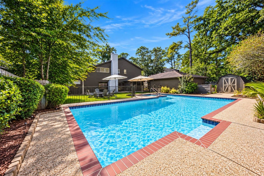 Property photo for 10818 Creektree Drive, Houston, TX