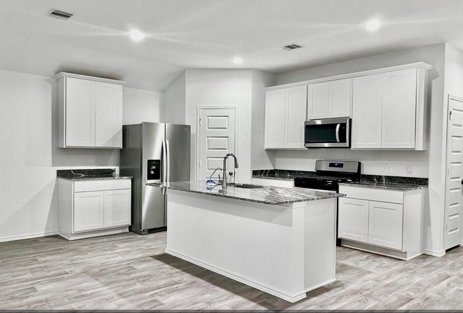 2727 Willow Gulch Way, Rosenberg, TX 77469 2727 Willow Gulch Way, Rosenberg, TX 77469
