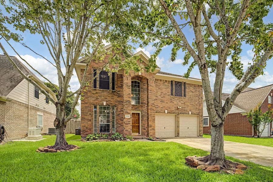 Property photo for 10840 Sycamore Drive N, La Porte, TX