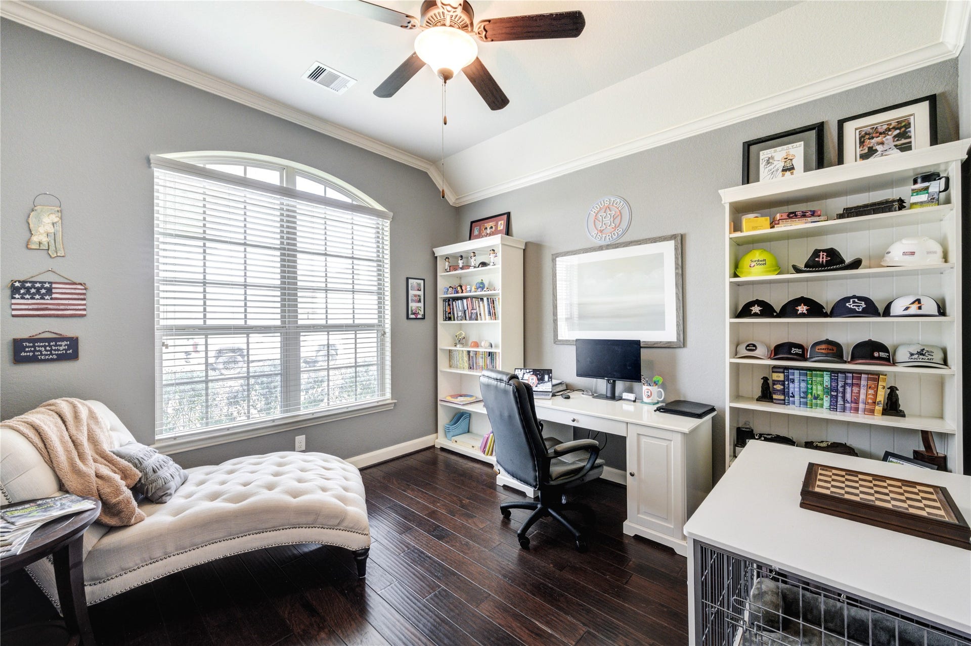 298 Clearwood Drive, League City, TX 77573 298 Clearwood Drive, League City, TX 77573