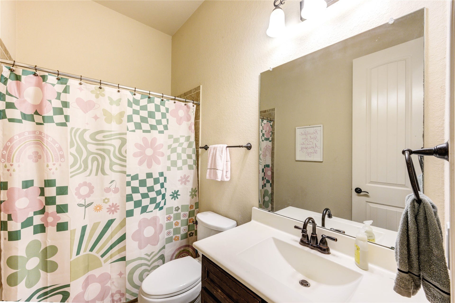 298 Clearwood Drive, League City, TX 77573 298 Clearwood Drive, League City, TX 77573