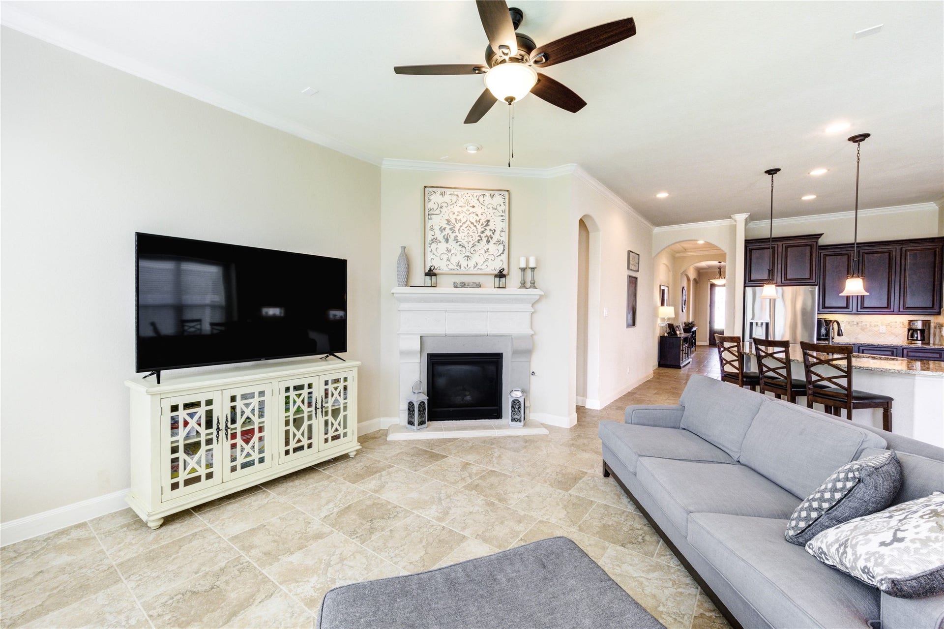 298 Clearwood Drive, League City, TX 77573 298 Clearwood Drive, League City, TX 77573