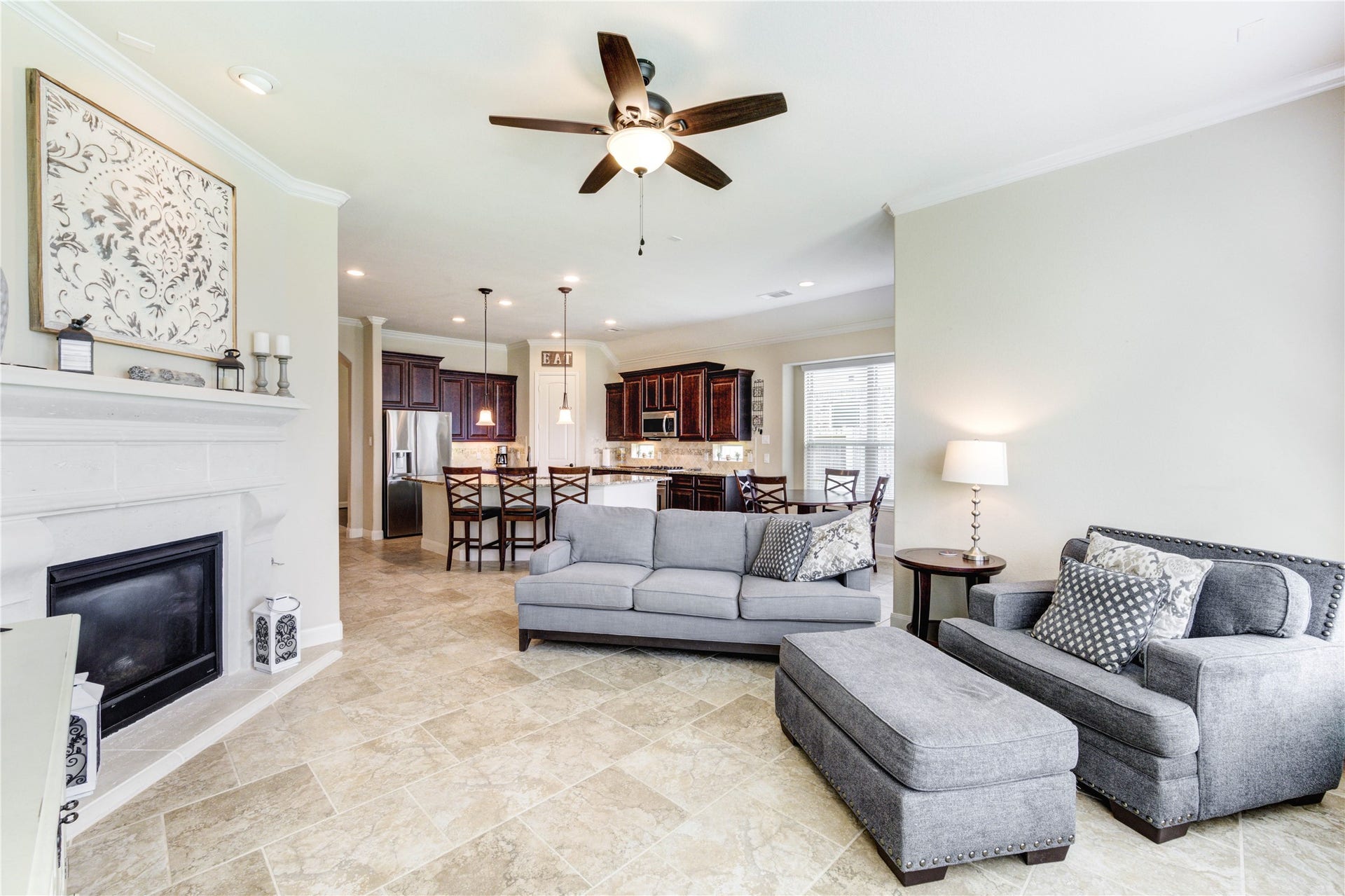 298 Clearwood Drive, League City, TX 77573 298 Clearwood Drive, League City, TX 77573