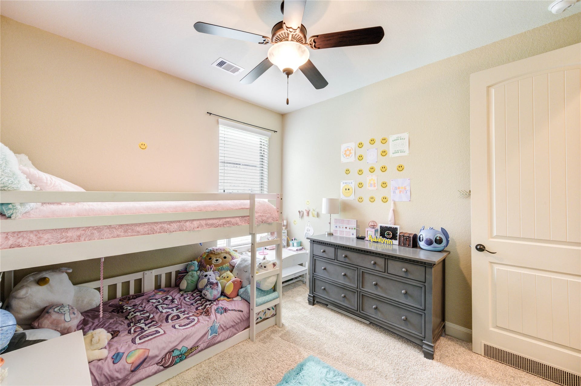298 Clearwood Drive, League City, TX 77573 298 Clearwood Drive, League City, TX 77573