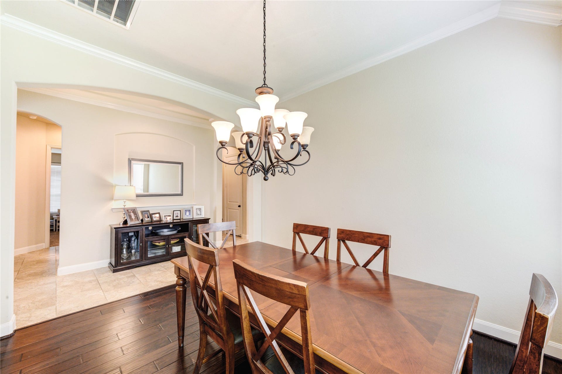 298 Clearwood Drive, League City, TX 77573 298 Clearwood Drive, League City, TX 77573