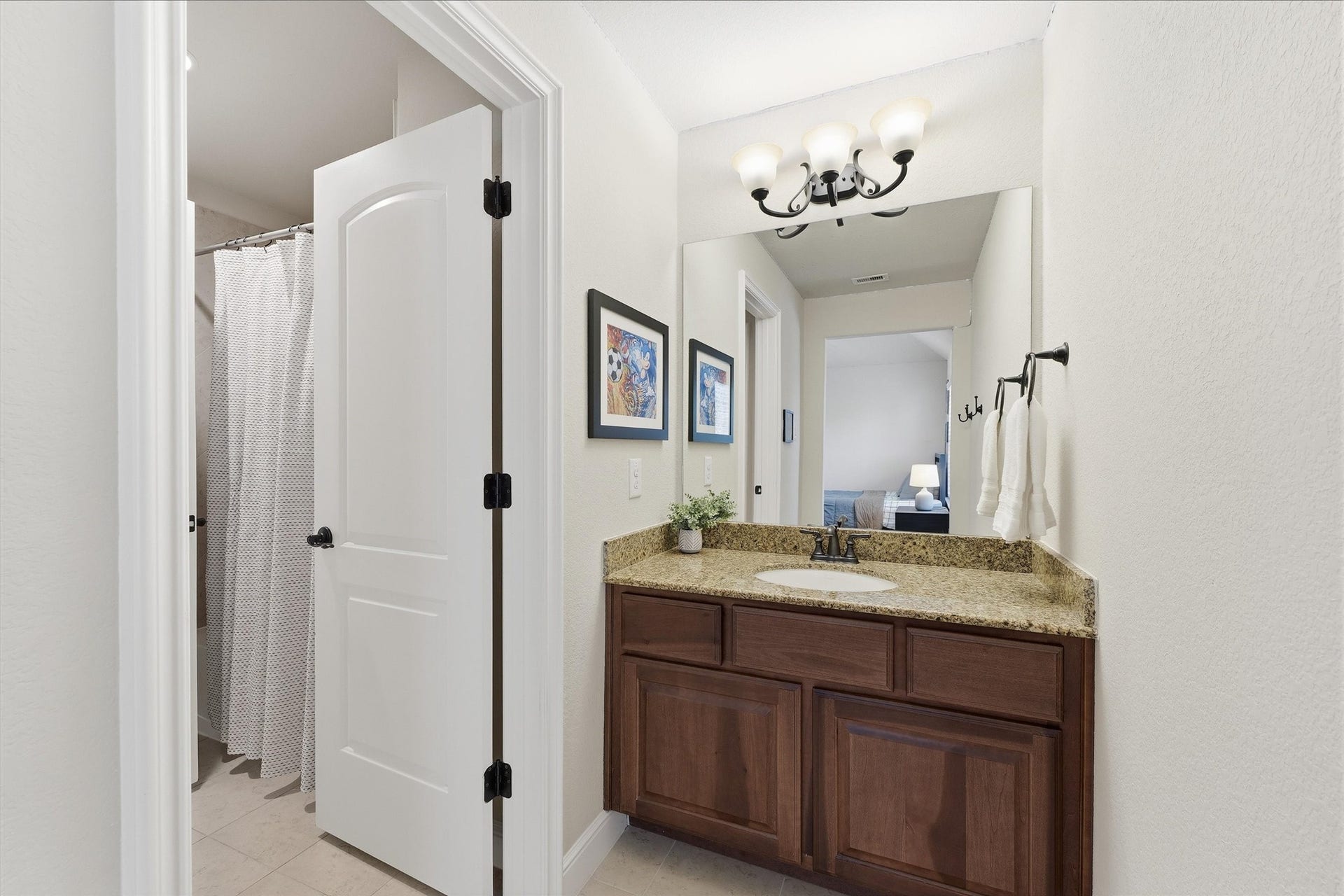 51 S Fremont Ridge Loop, Spring, TX 77389 51 S Fremont Ridge Loop, Spring, TX 77389