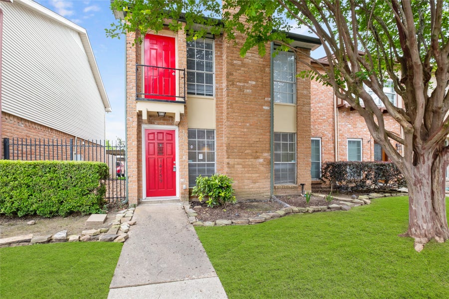 Property photo for 14759 Perthshire Road, Houston, TX