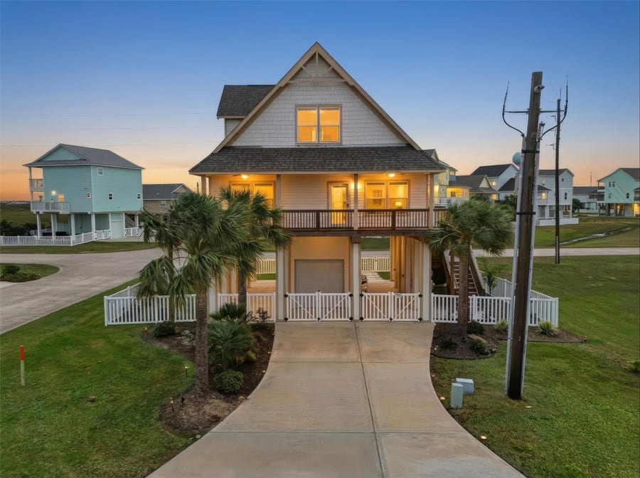 Property photo for 25003 San Simeon Court, Galveston, TX
