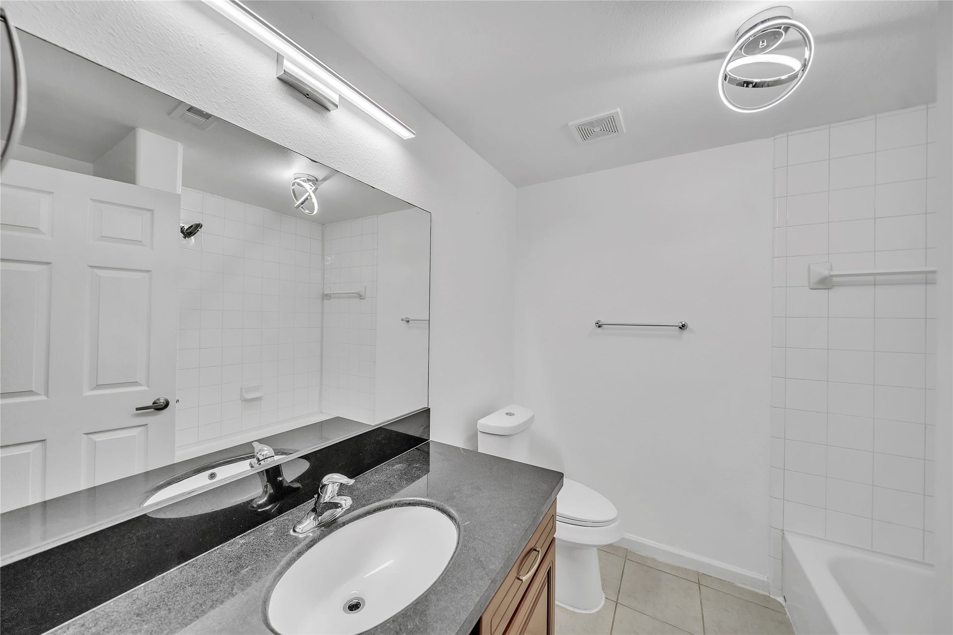 6633 W Sam Houston Parkway S, #1G, Houston, TX 77072 6633 W Sam Houston Parkway S, #1G, Houston, TX 77072