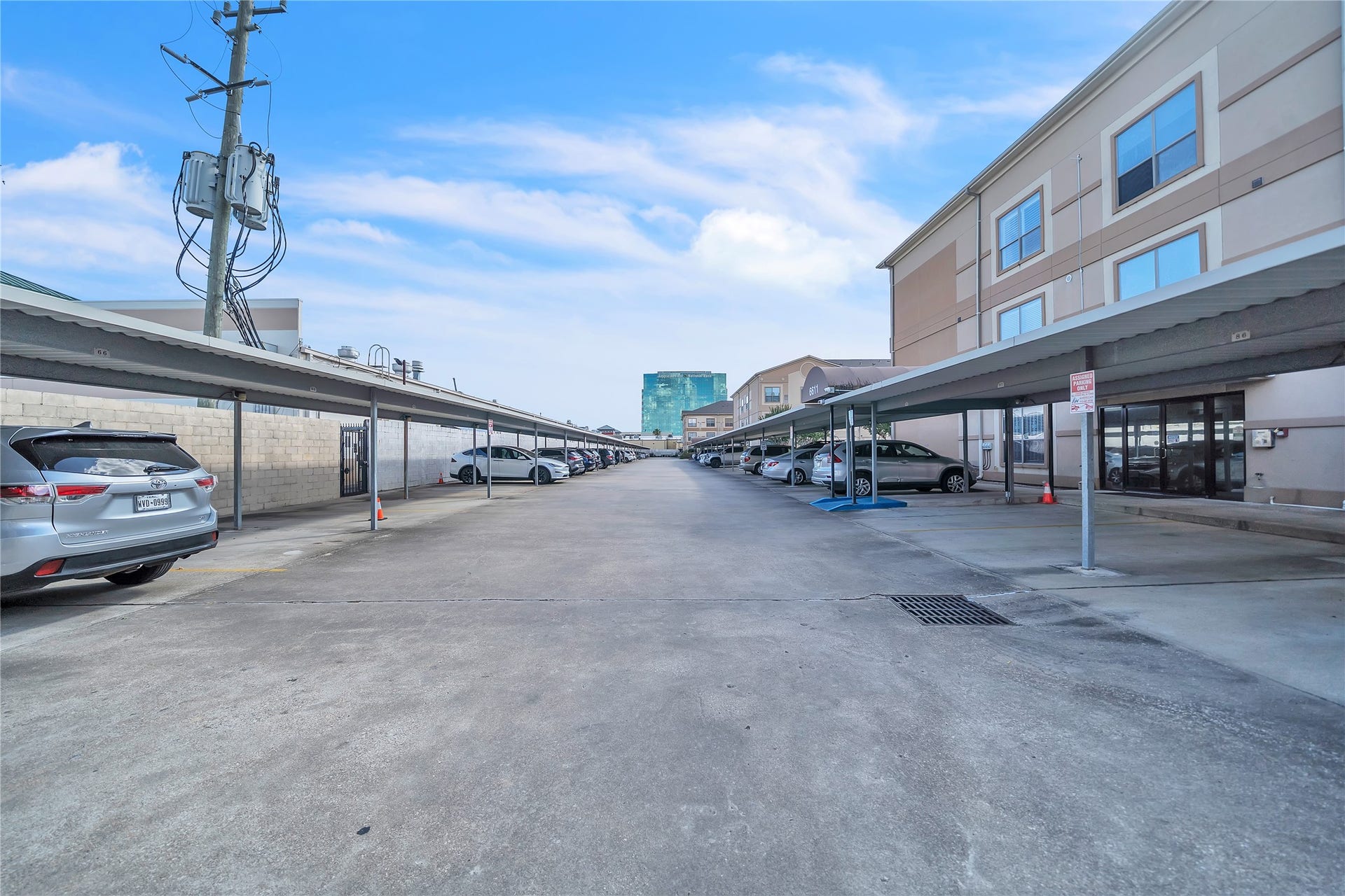 6633 W Sam Houston Parkway S, #1G, Houston, TX 77072 6633 W Sam Houston Parkway S, #1G, Houston, TX 77072