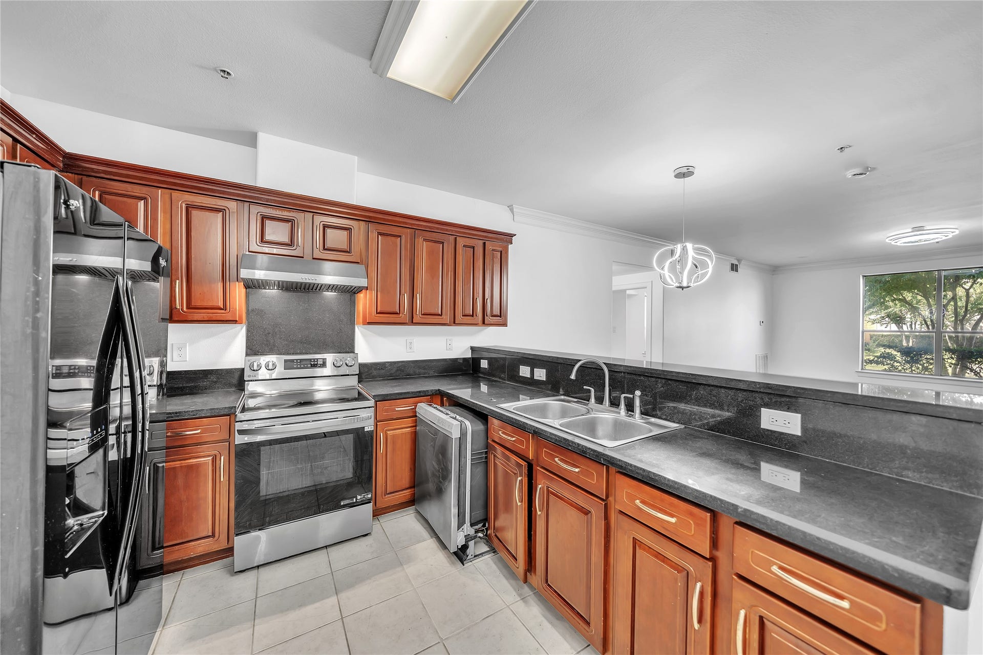 6633 W Sam Houston Parkway S, #1G, Houston, TX 77072 6633 W Sam Houston Parkway S, #1G, Houston, TX 77072