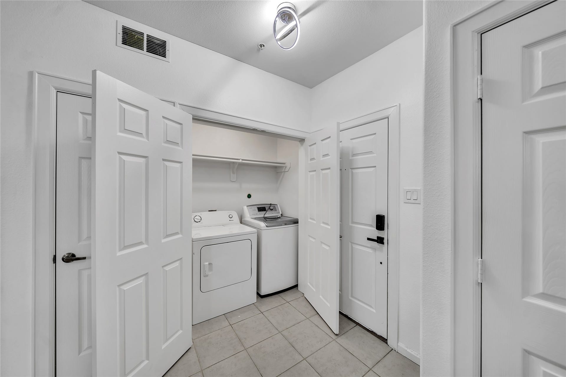 6633 W Sam Houston Parkway S, #1G, Houston, TX 77072 6633 W Sam Houston Parkway S, #1G, Houston, TX 77072