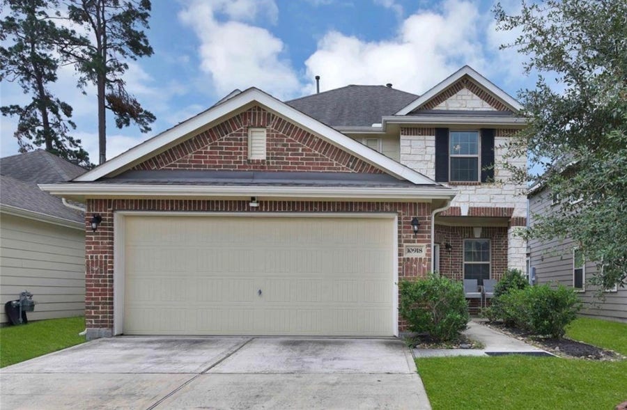 Property photo for 10918 Sun River Falls Drive, Humble, TX