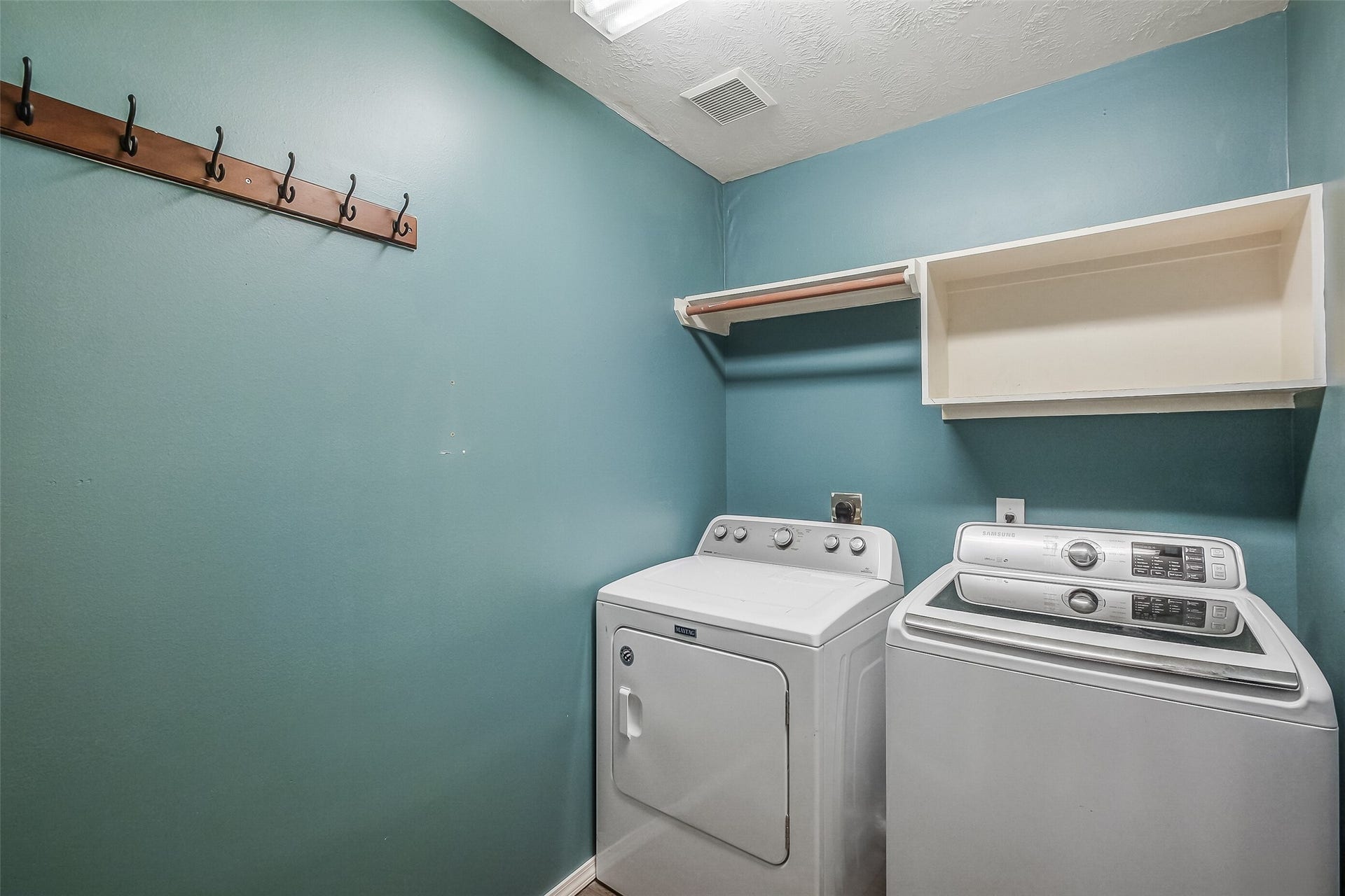 10302 Rudolph Court, Missouri City, TX 77459 10302 Rudolph Court, Missouri City, TX 77459