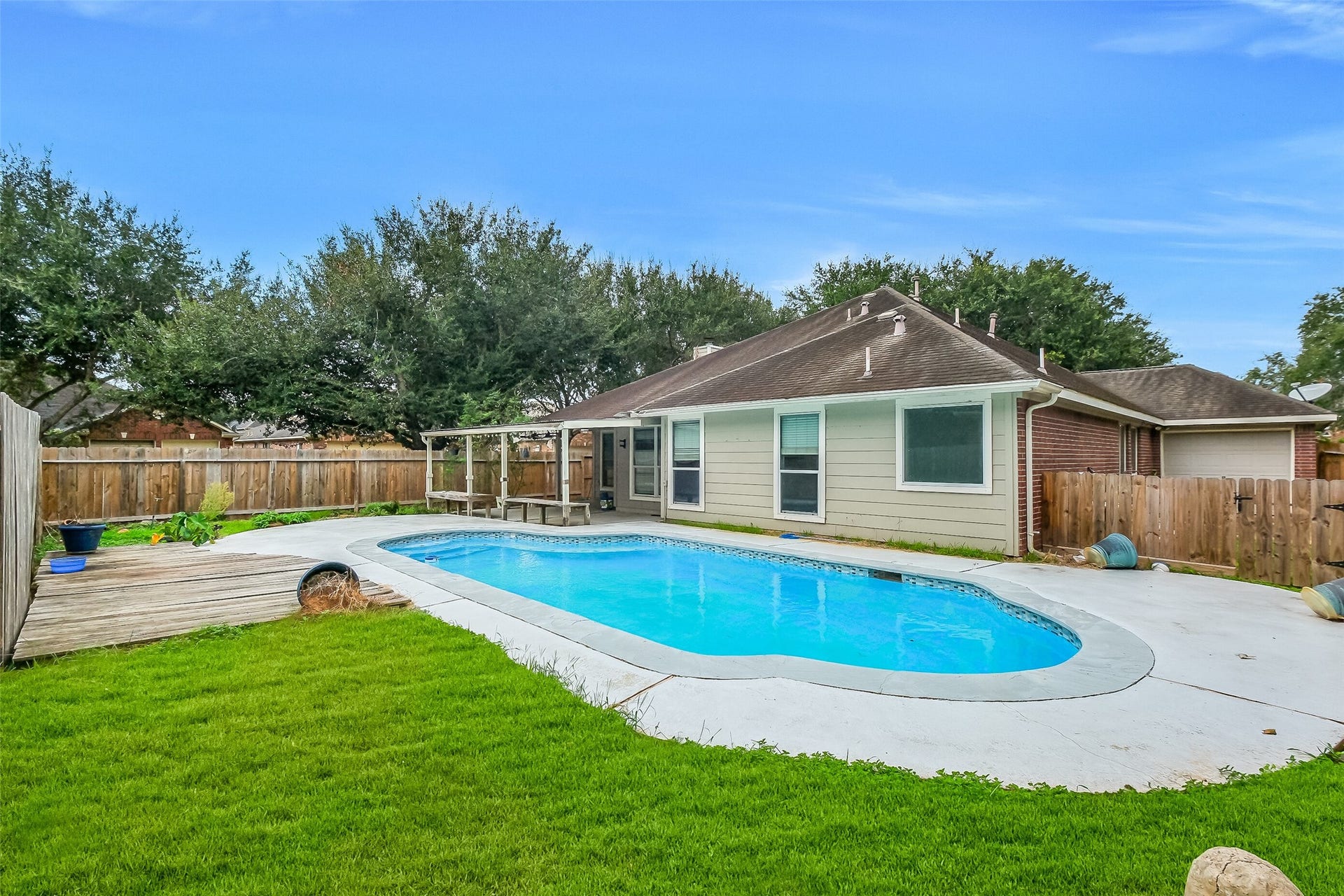 10302 Rudolph Court, Missouri City, TX 77459 10302 Rudolph Court, Missouri City, TX 77459