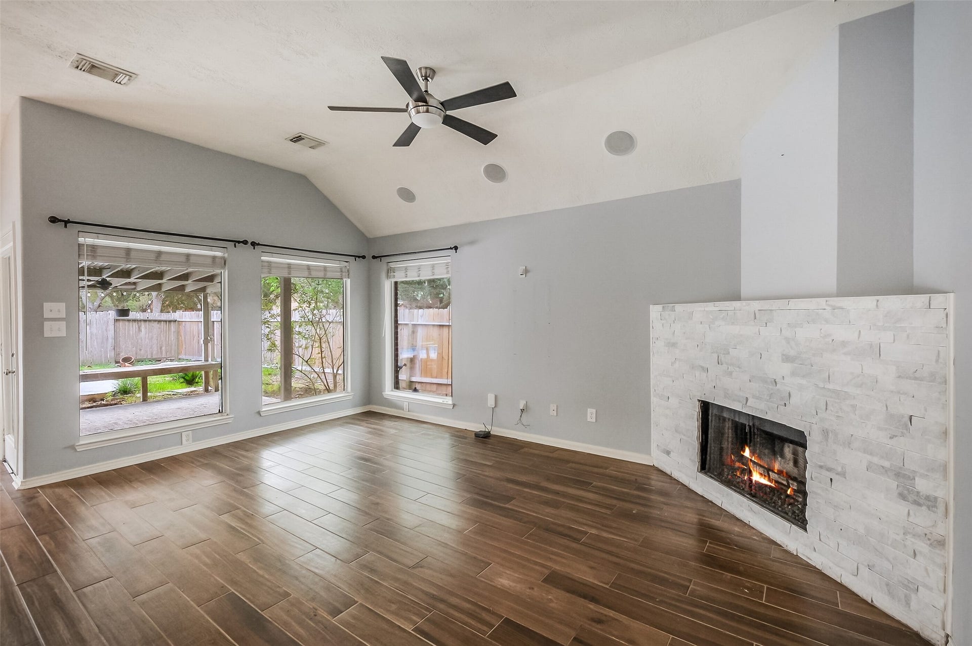 10302 Rudolph Court, Missouri City, TX 77459 10302 Rudolph Court, Missouri City, TX 77459