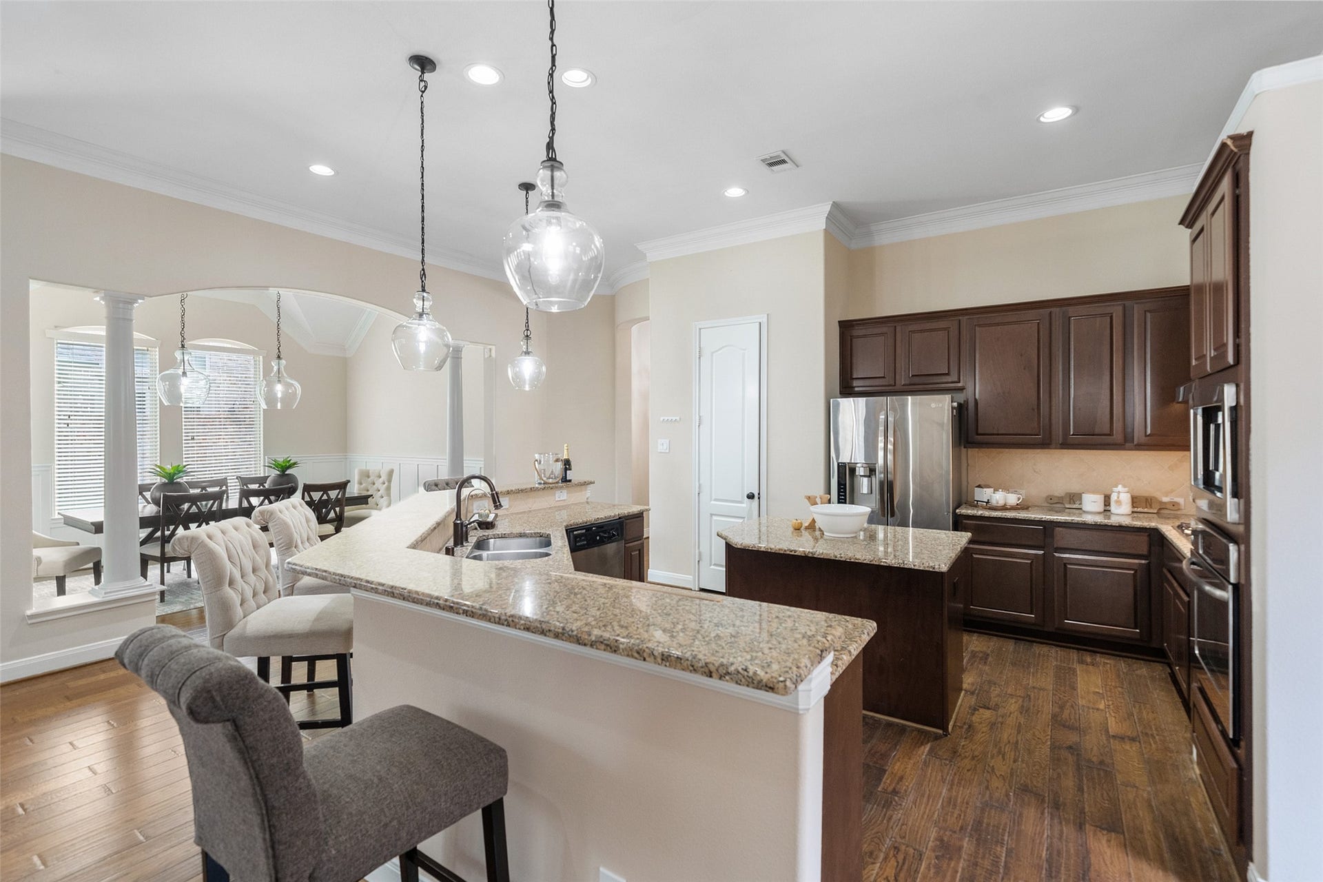 34 Danby Place, The Woodlands, TX 77375 34 Danby Place, The Woodlands, TX 77375