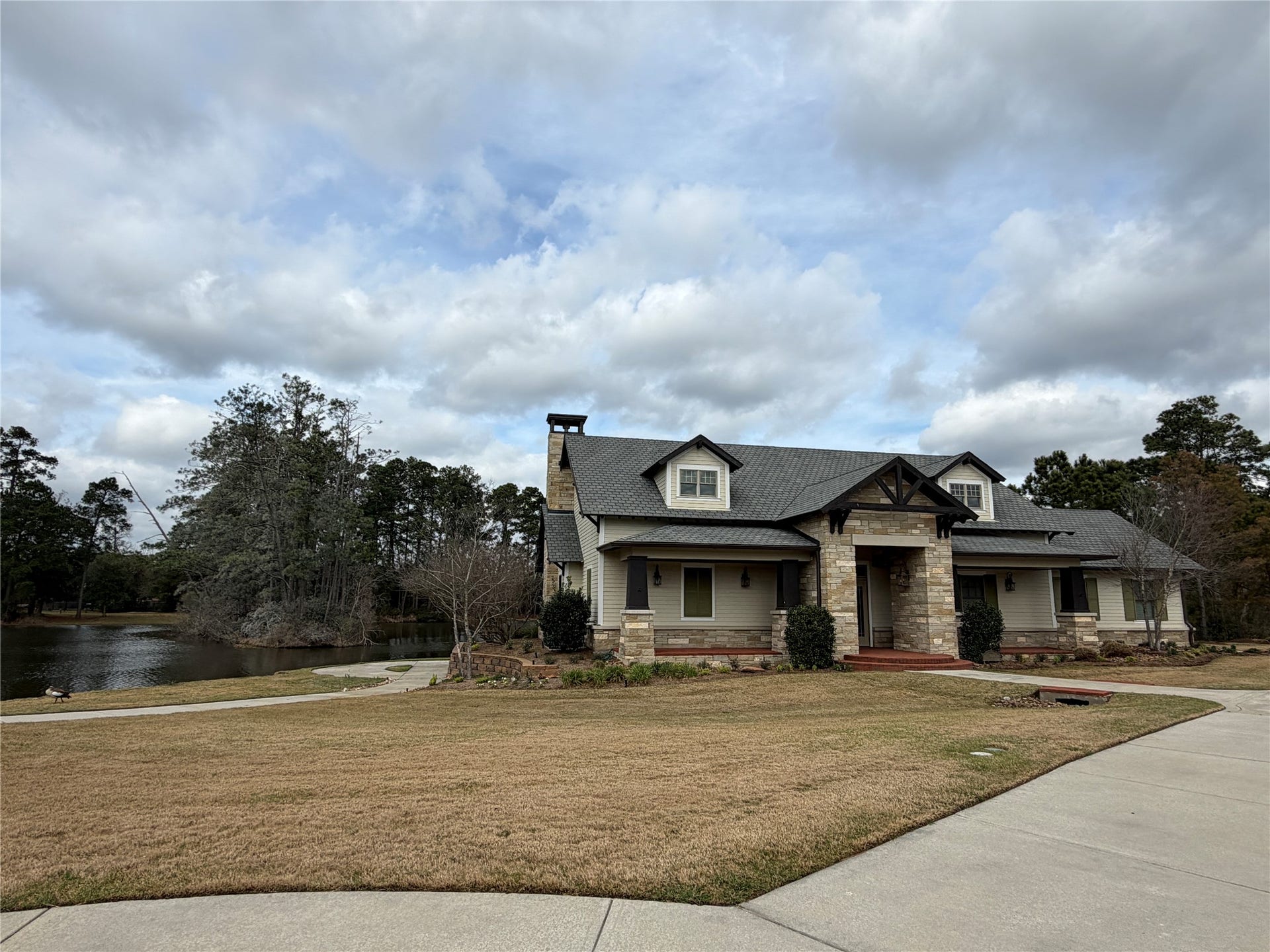 34 Danby Place, The Woodlands, TX 77375 34 Danby Place, The Woodlands, TX 77375