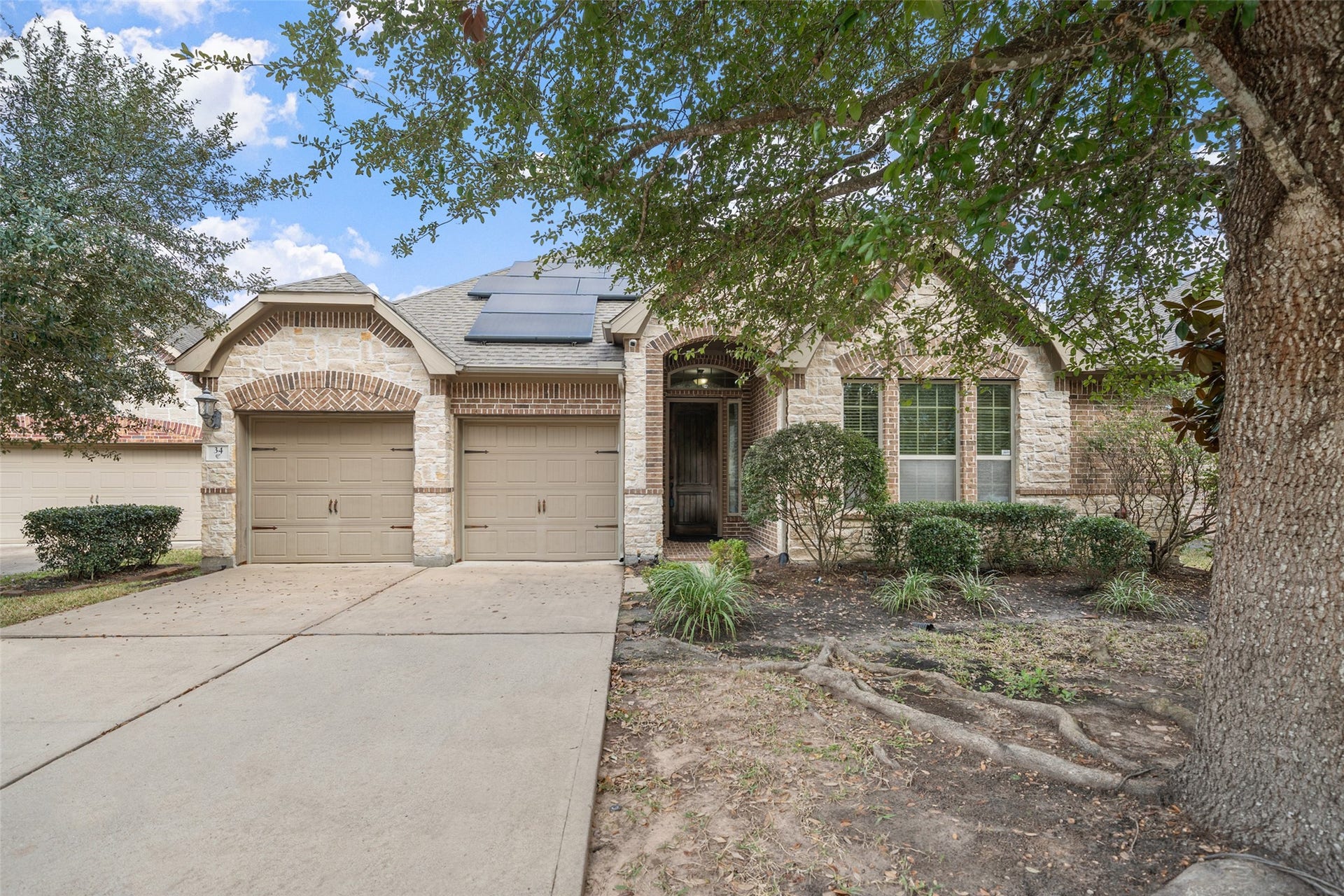 34 Danby Place, The Woodlands, TX 77375 34 Danby Place, The Woodlands, TX 77375