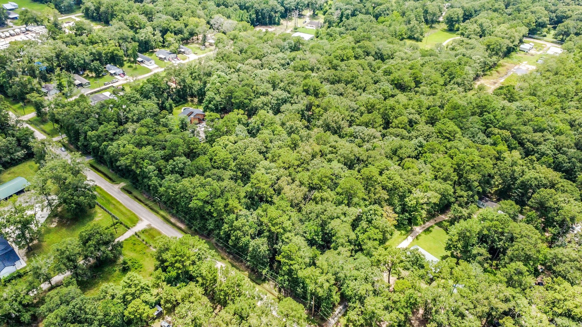4 County Road 3561, New Caney, TX 77357 4 County Road 3561, New Caney, TX 77357