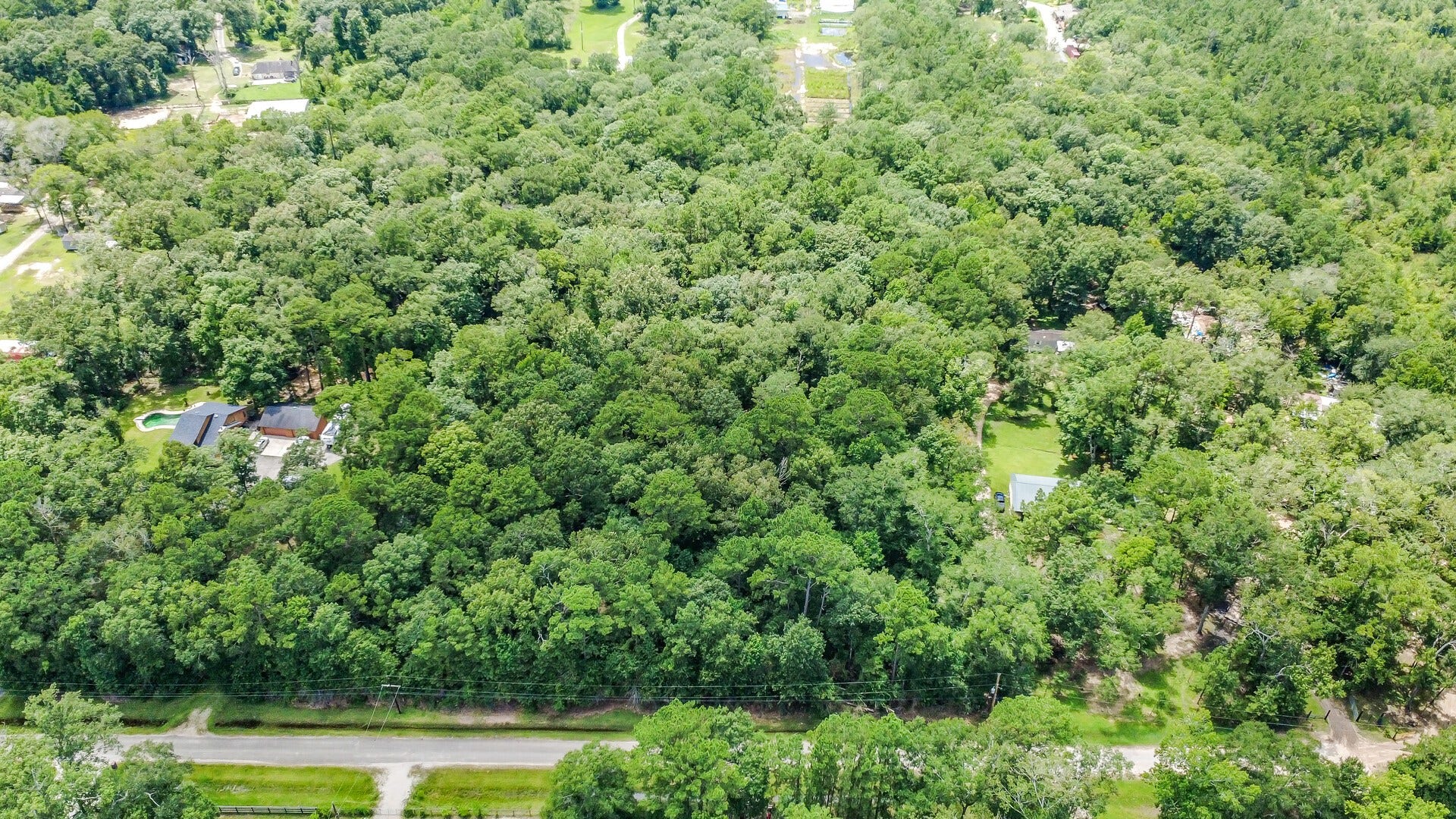 4 County Road 3561, New Caney, TX 77357 4 County Road 3561, New Caney, TX 77357