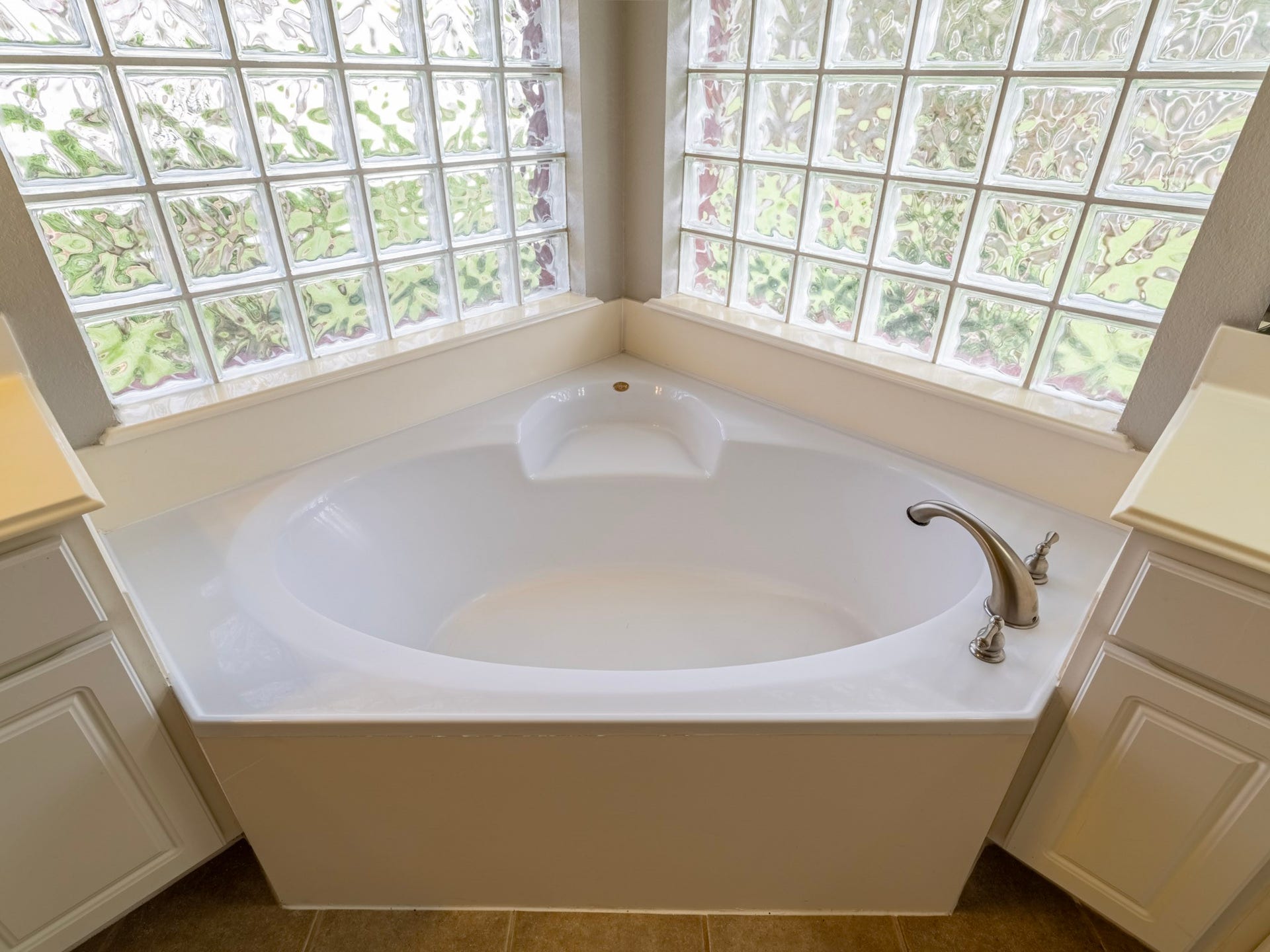 1938 Canyon Crest Drive, Sugar Land, TX 77479 1938 Canyon Crest Drive, Sugar Land, TX 77479