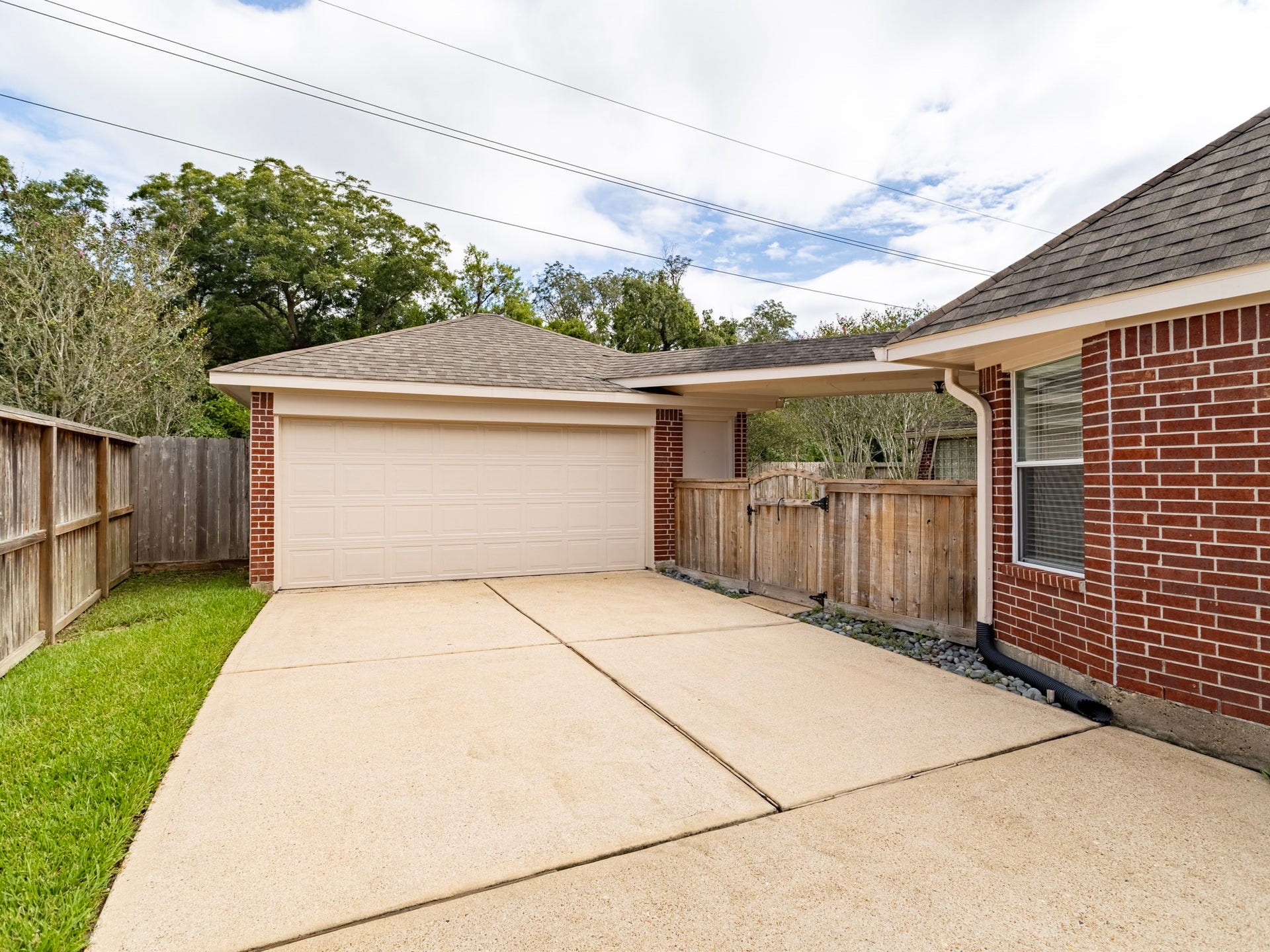 1938 Canyon Crest Drive, Sugar Land, TX 77479 1938 Canyon Crest Drive, Sugar Land, TX 77479
