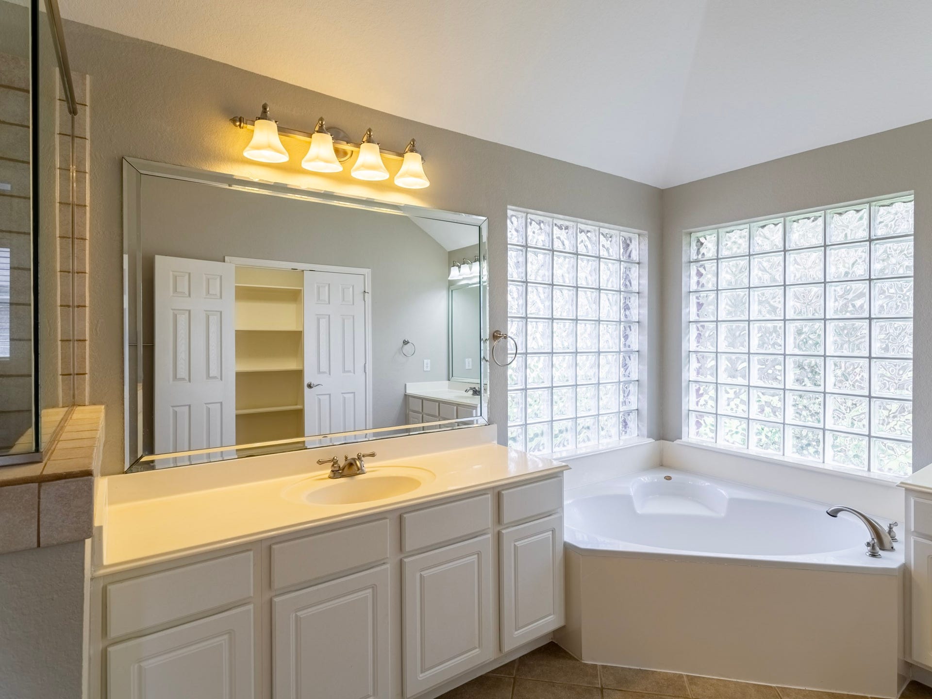 1938 Canyon Crest Drive, Sugar Land, TX 77479 1938 Canyon Crest Drive, Sugar Land, TX 77479