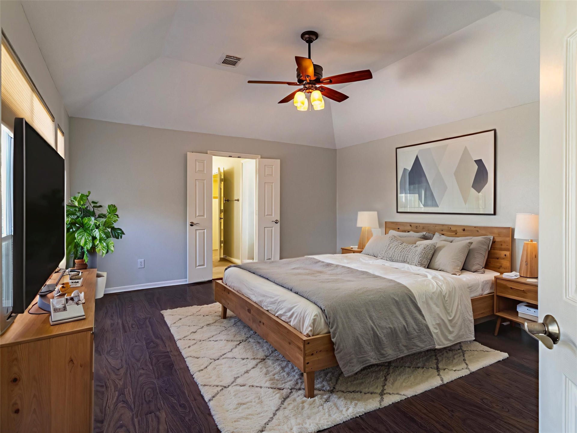 1938 Canyon Crest Drive, Sugar Land, TX 77479 Virtually Staged