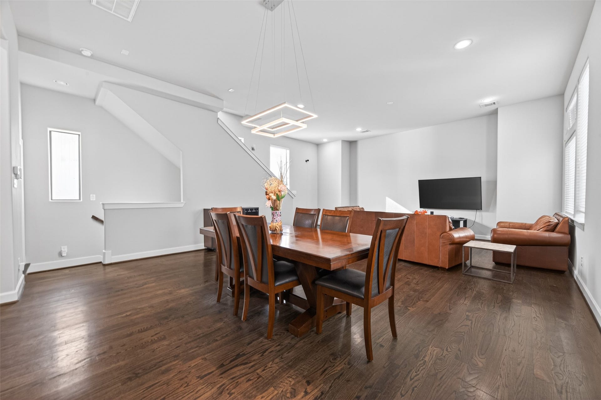 5313 Inker Street, Houston, TX 77007 5313 Inker Street, Houston, TX 77007