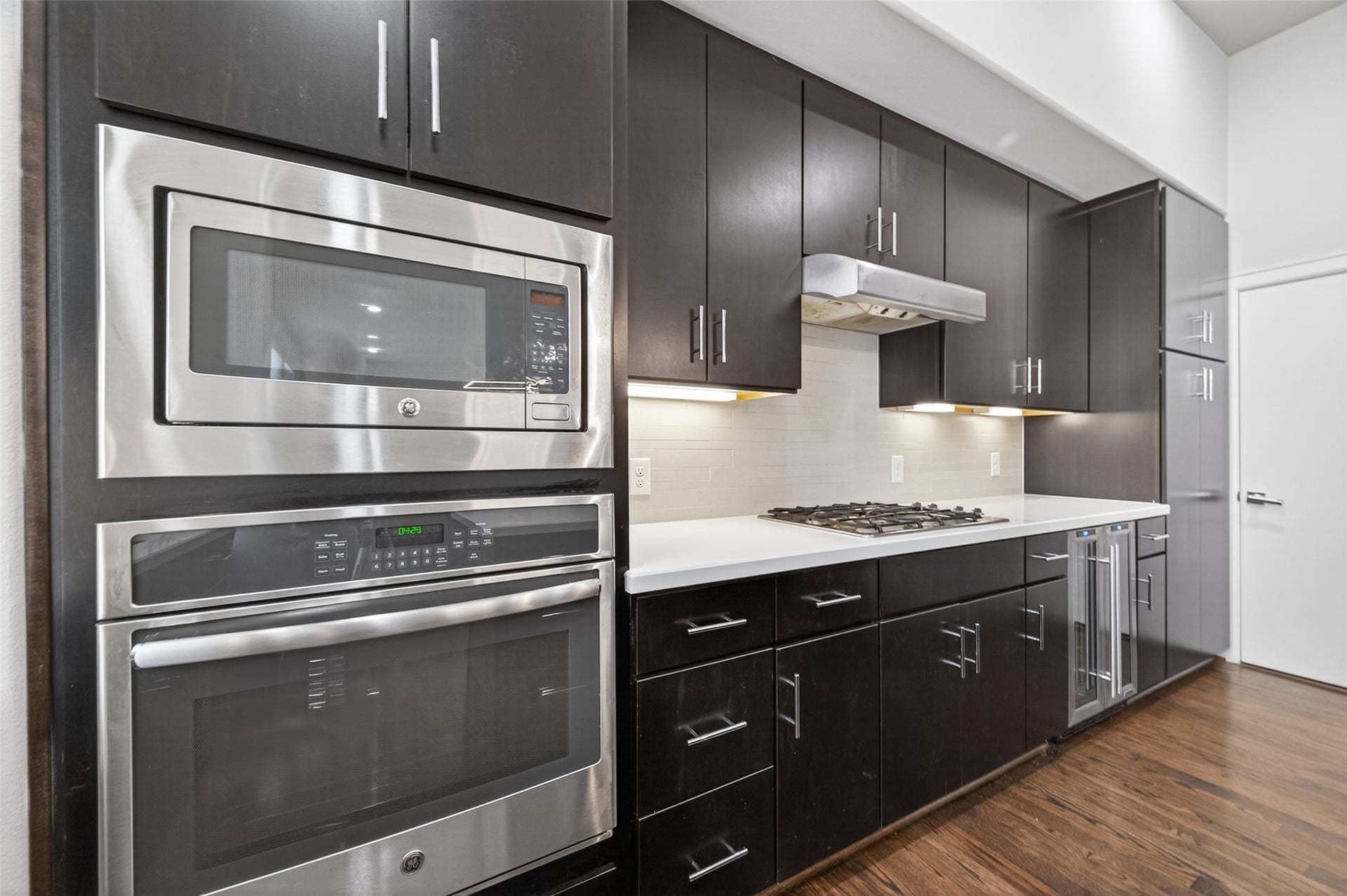 5313 Inker Street, Houston, TX 77007 5313 Inker Street, Houston, TX 77007