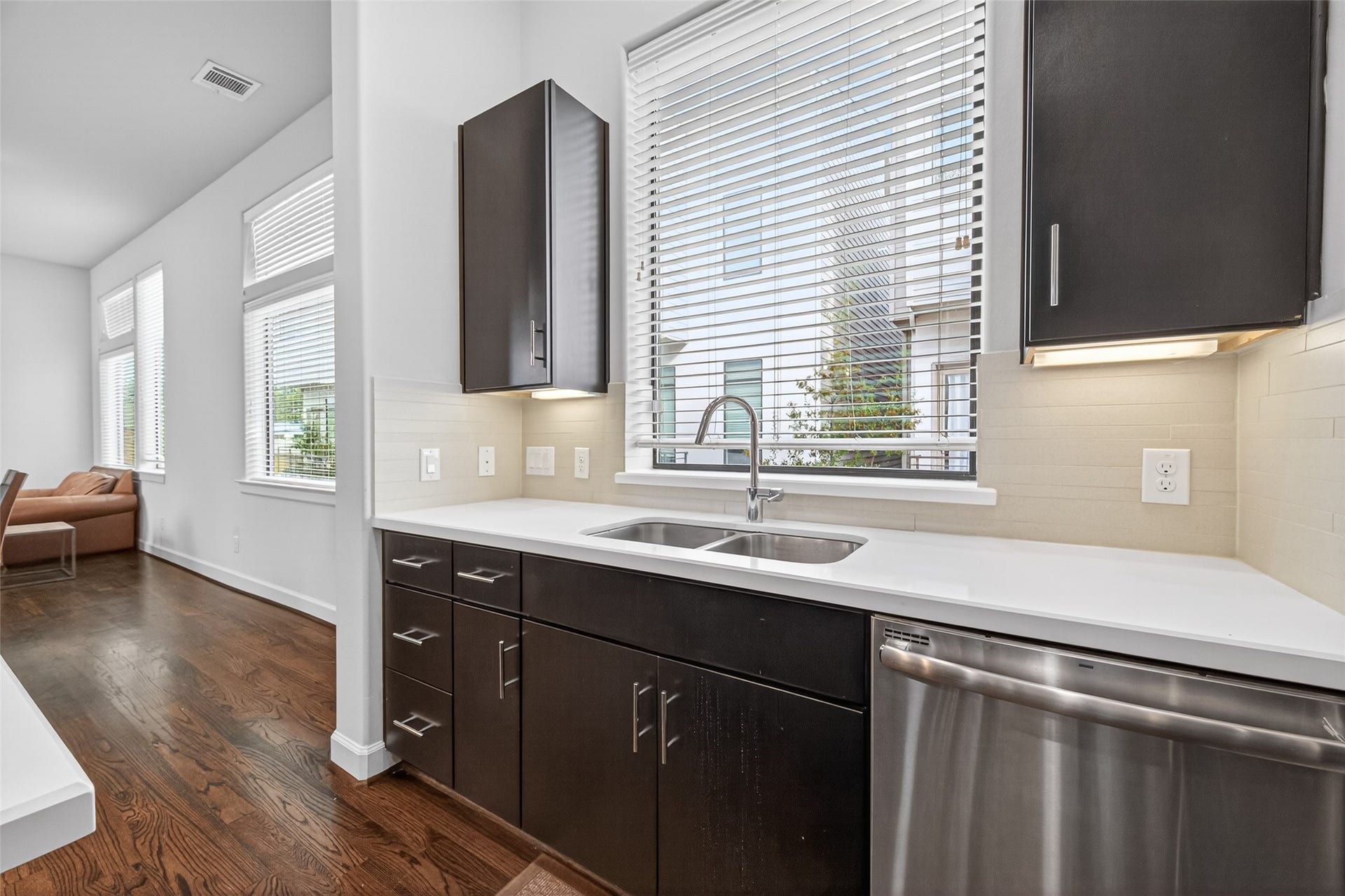 5313 Inker Street, Houston, TX 77007 5313 Inker Street, Houston, TX 77007
