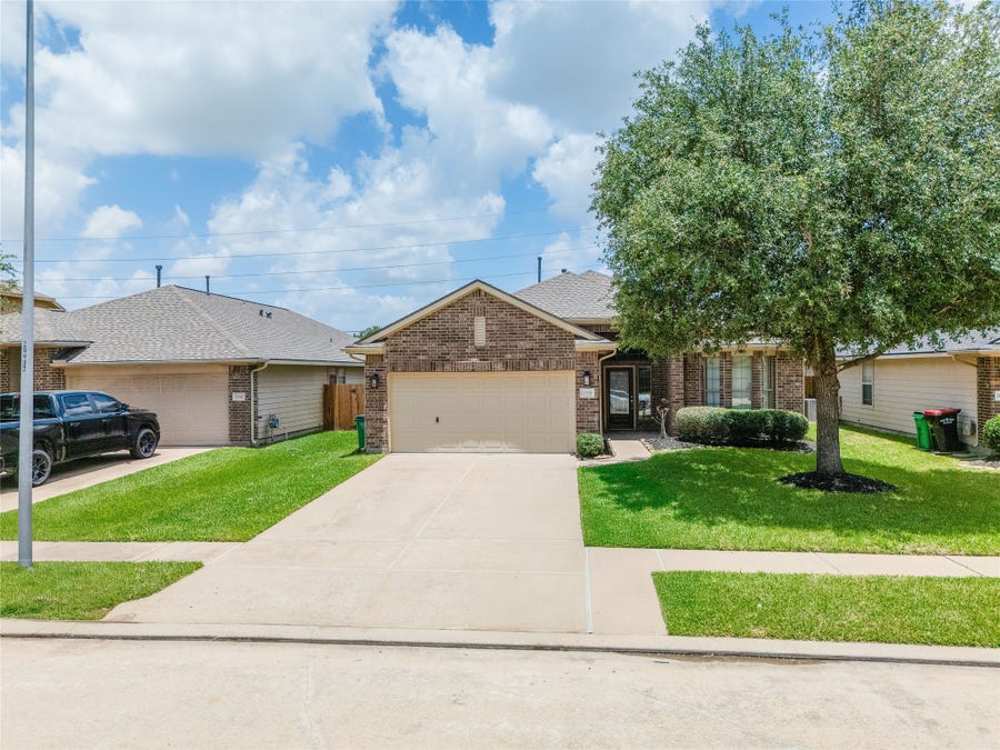 Property photo for 20138 Jasper Oaks Drive, Cypress, TX