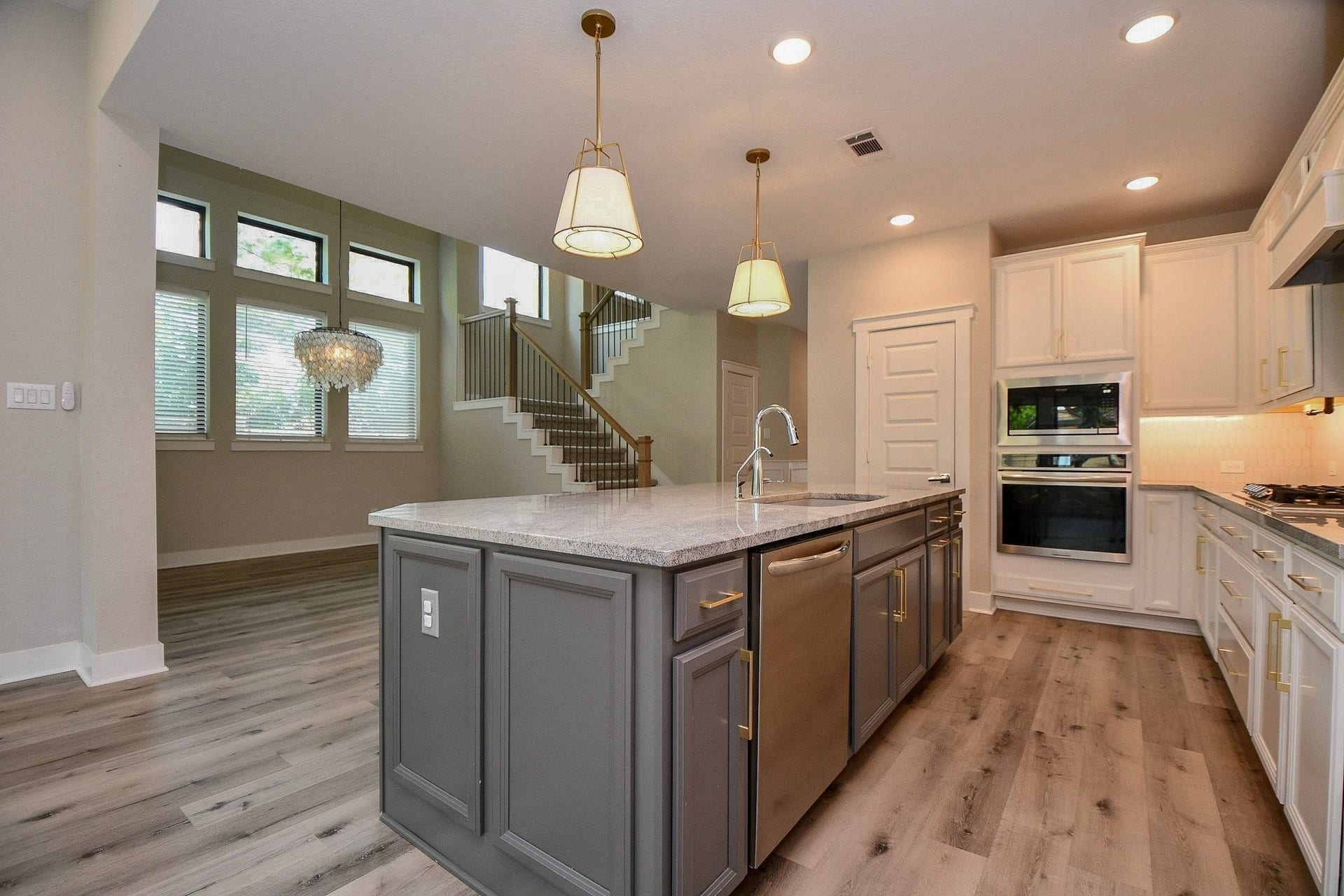 15239 Momentous Path, Cypress, TX 77433 Yes, the kitchen is really as big as it looks right here!