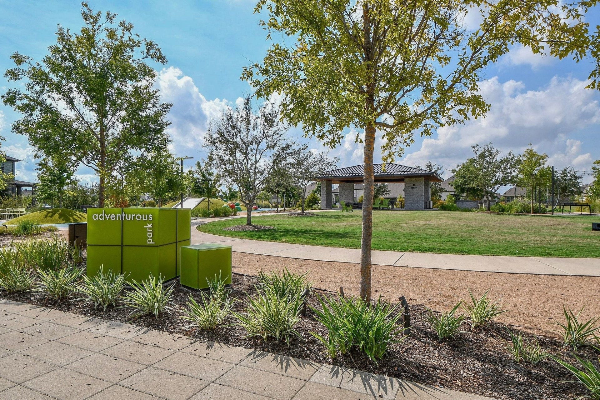 15239 Momentous Path, Cypress, TX 77433 Amenities near the home.