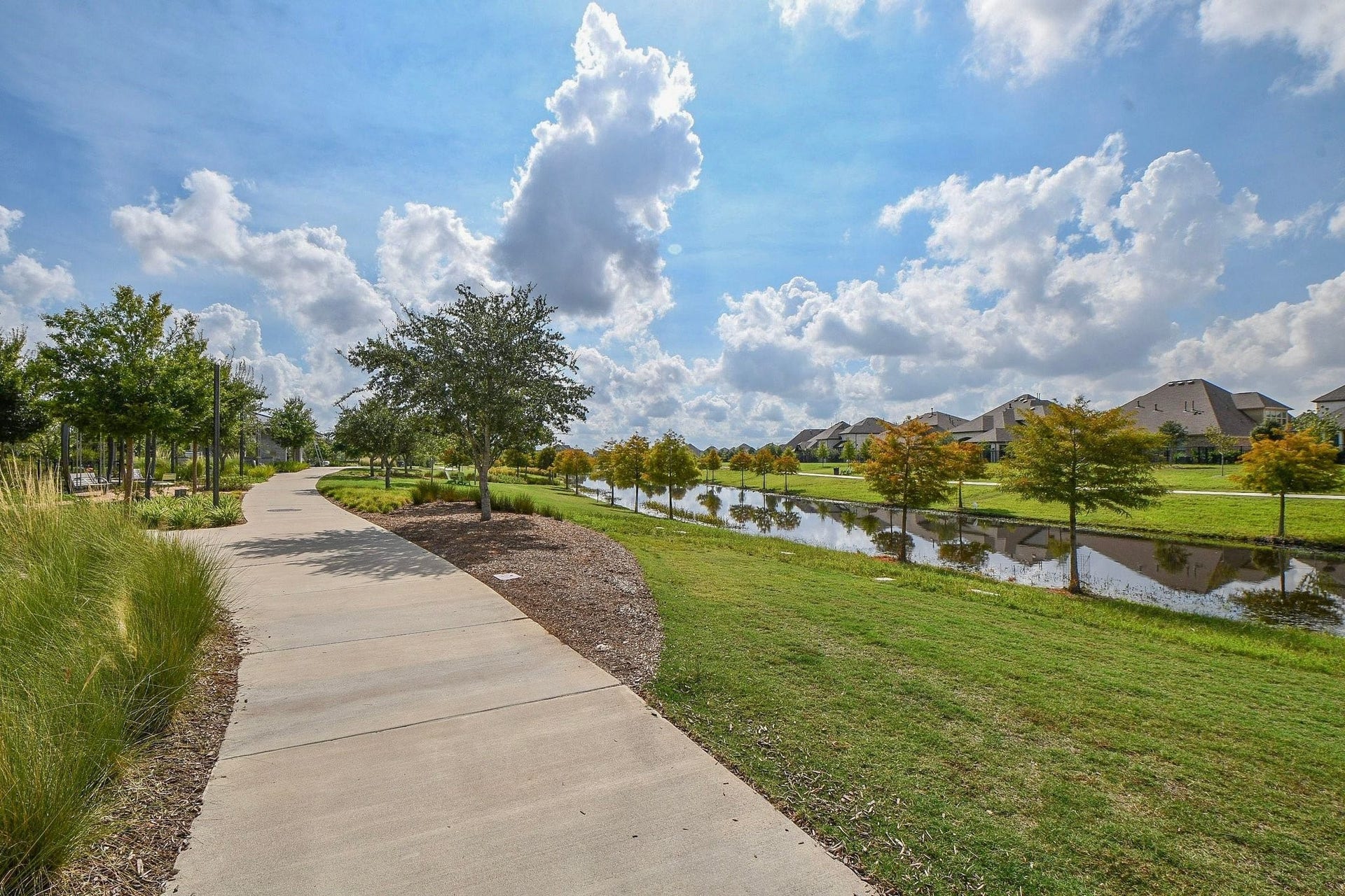 15239 Momentous Path, Cypress, TX 77433 Amenities near the home.
