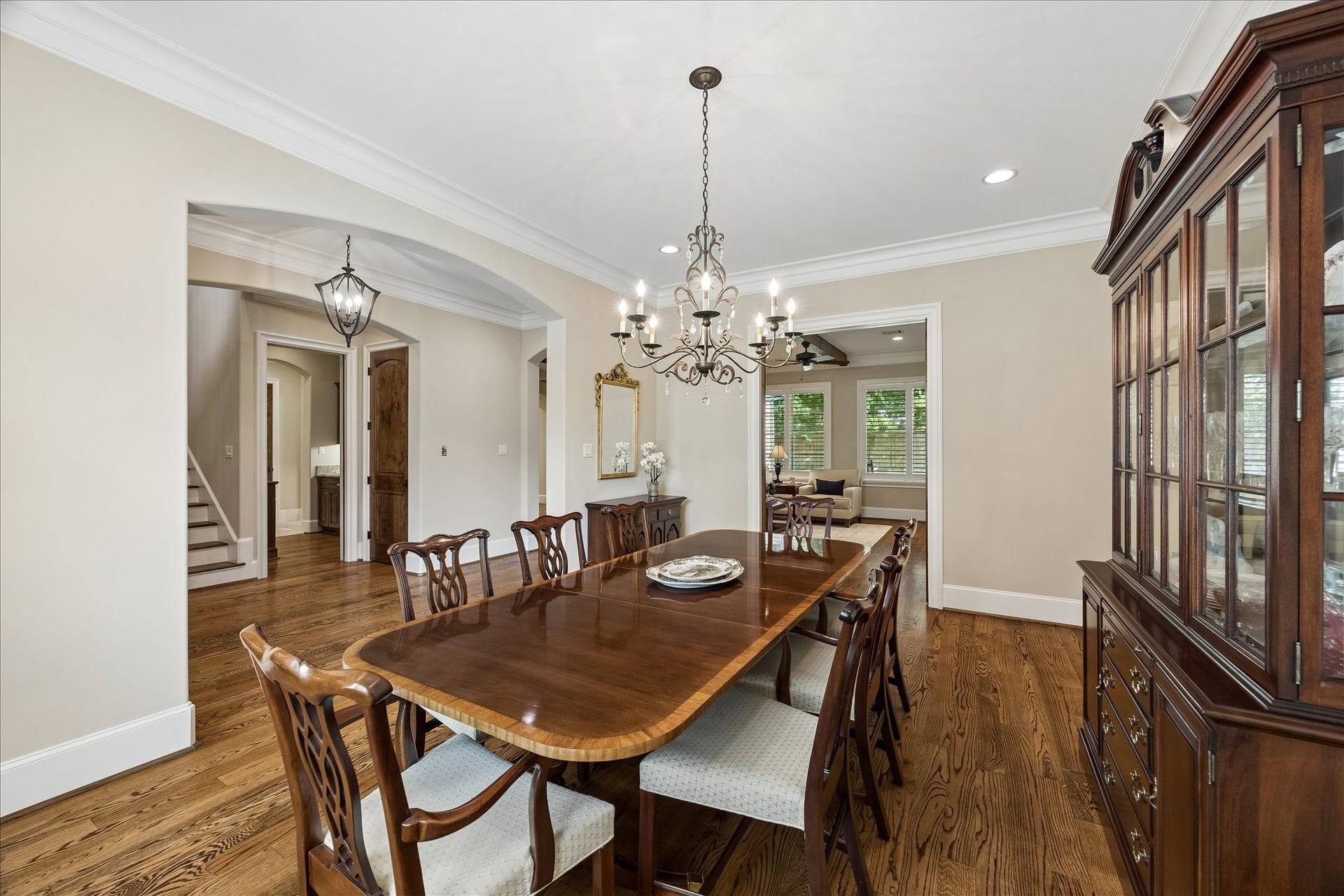 3752 Robinhood Street, Houston, TX 77005