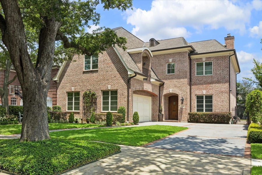 Property photo for 3752 Robinhood Street, Houston, TX
