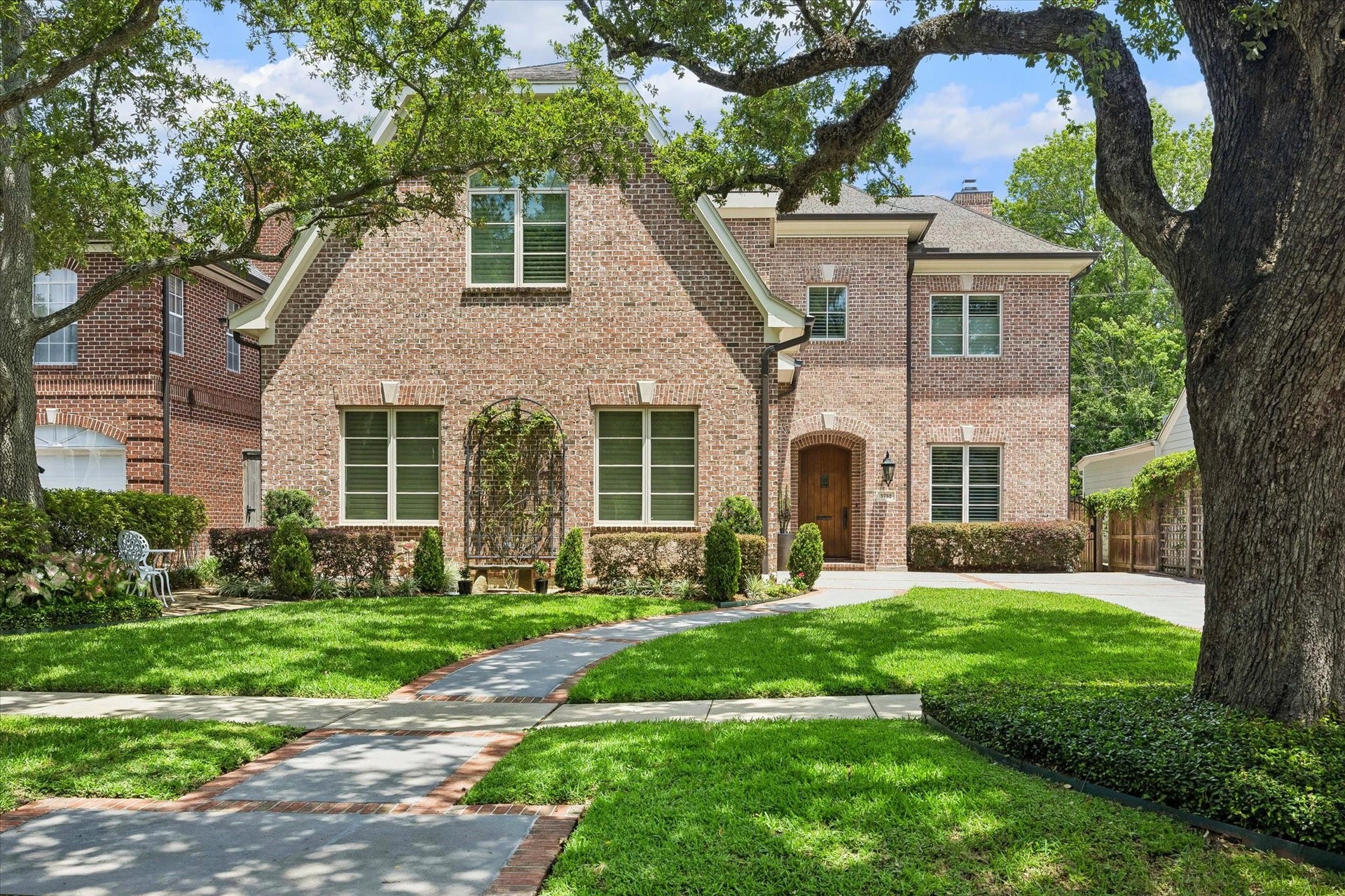 Mature oak trees all along this coveted block in the heart of West U.