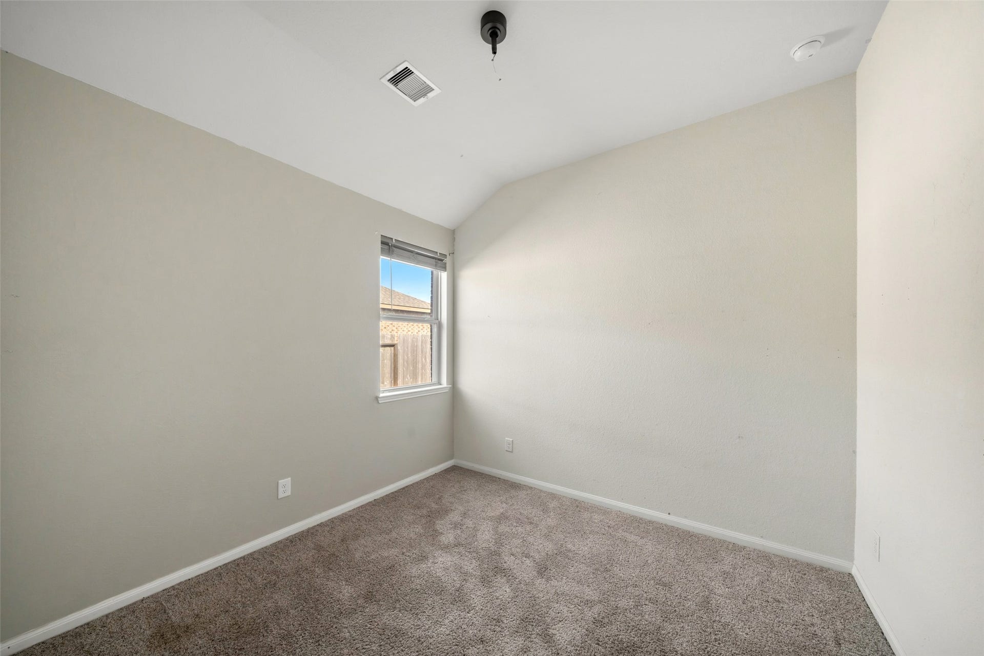 15137 Meadow Glen S, Conroe, TX 77306 15137 Meadow Glen S, Conroe, TX 77306