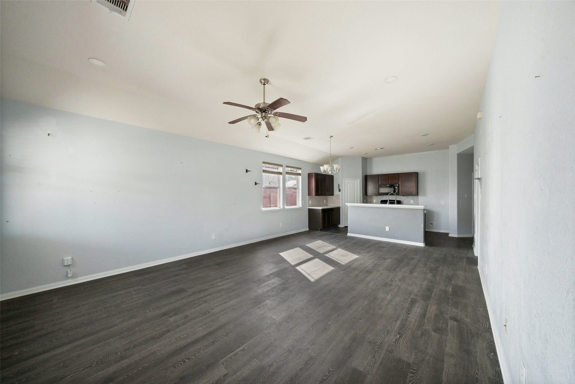 15137 Meadow Glen S, Conroe, TX 77306 15137 Meadow Glen S, Conroe, TX 77306
