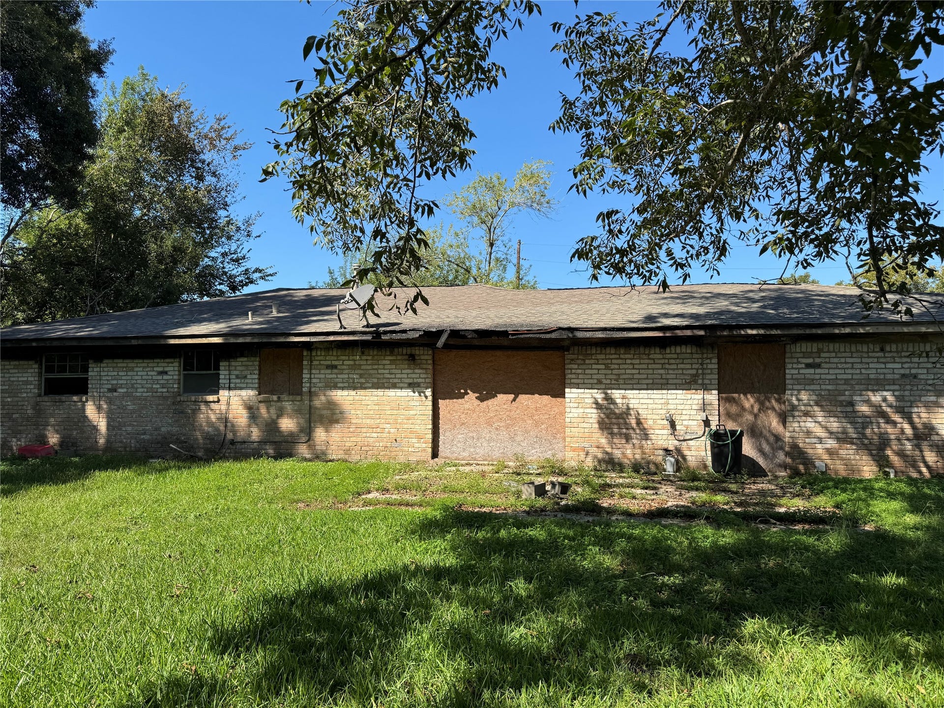 206 Sunset Heights Avenue, Dayton, TX 77535 206 Sunset Heights Avenue, Dayton, TX 77535