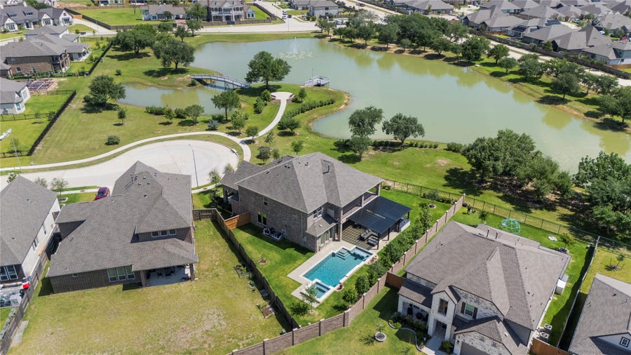Property photo for 21203 Brook Tide Lane, Cypress, TX