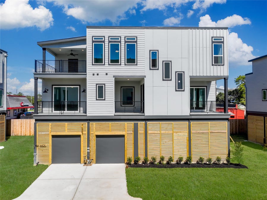 Property photo for 4404 Anthony Court Lane, Seabrook, TX