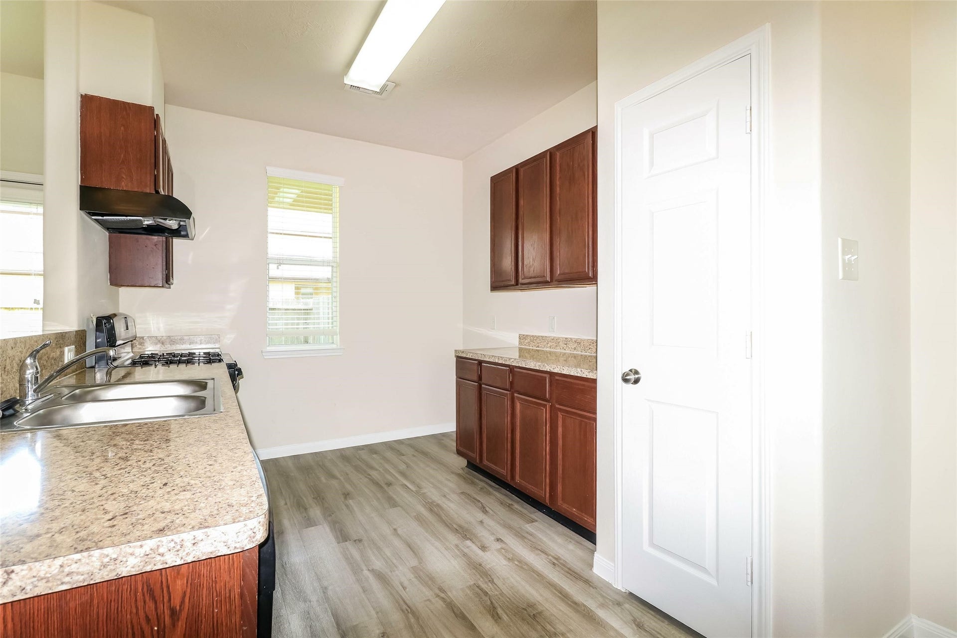 Photos may be representative of the floor plan and not the exact home. Finishes, layout, and features of the actual property for lease may vary.
