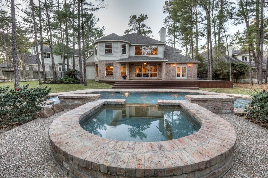 Property photo for 6 Greycrest Place, The Woodlands, TX