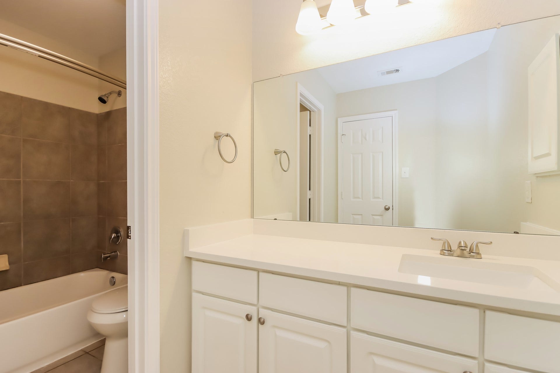 29012 Birch Green Way, Spring, TX 77386 29012 Birch Green Way, Spring, TX 77386